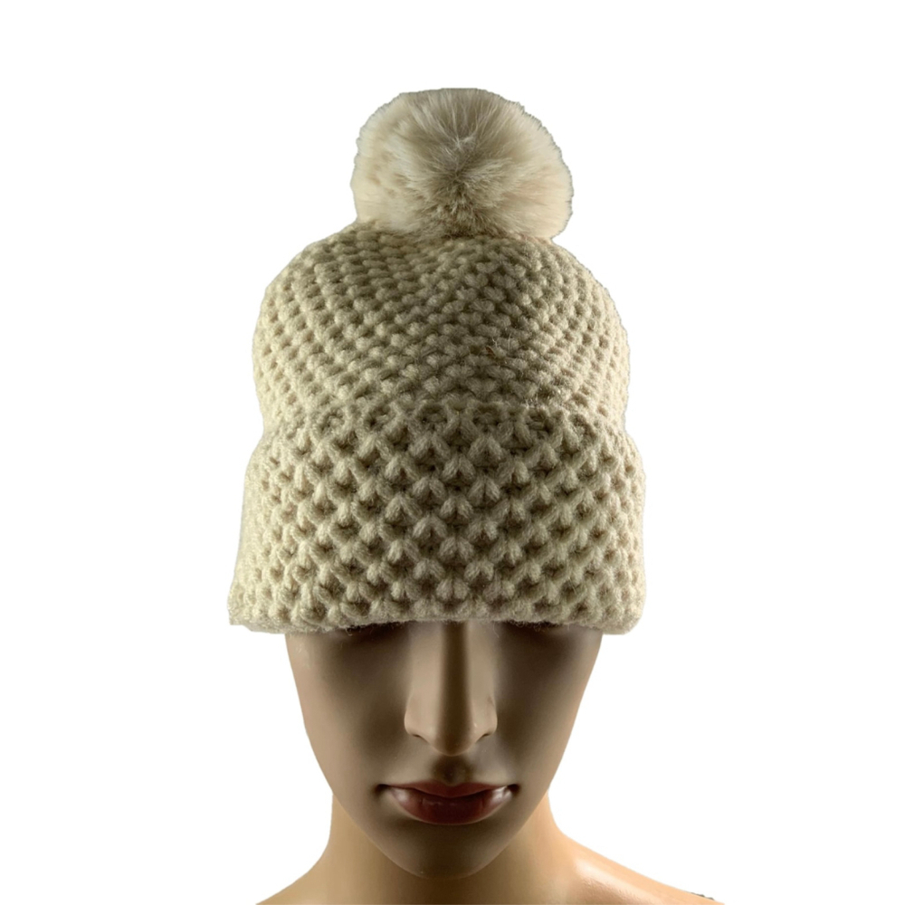 Steve Madden Woman Cream Knit Pom Pom Beanie Faux Fur Woven Pattern Hat One Size